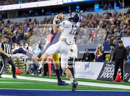 Thumbnail 3 in Smithson Valley @ Highland Park (UIL 5A Football Division I Final) photogallery.