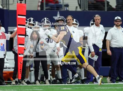 Thumbnail 2 in Smithson Valley @ Highland Park (UIL 5A Football Division I Final) photogallery.