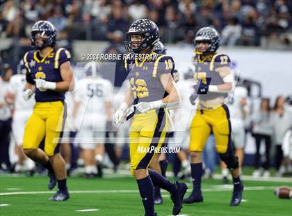 Thumbnail 1 in Smithson Valley @ Highland Park (UIL 5A Football Division I Final) photogallery.