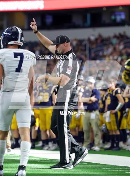 Thumbnail 3 in Smithson Valley @ Highland Park (UIL 5A Football Division I Final) photogallery.