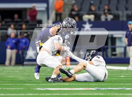 Thumbnail 1 in Smithson Valley @ Highland Park (UIL 5A Football Division I Final) photogallery.