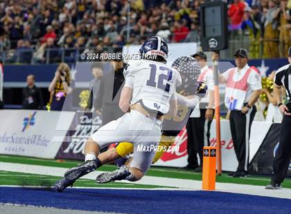 Thumbnail 1 in Smithson Valley @ Highland Park (UIL 5A Football Division I Final) photogallery.