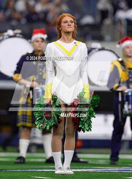 Thumbnail 1 in Smithson Valley @ Highland Park (UIL 5A Football Division I Final) photogallery.