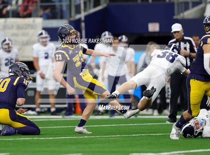 Thumbnail 3 in Smithson Valley @ Highland Park (UIL 5A Football Division I Final) photogallery.