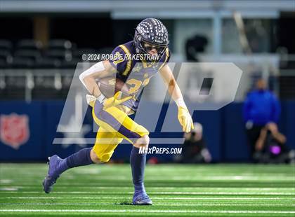 Thumbnail 2 in Smithson Valley @ Highland Park (UIL 5A Football Division I Final) photogallery.