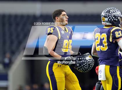 Thumbnail 1 in Smithson Valley @ Highland Park (UIL 5A Football Division I Final) photogallery.