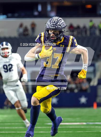 Thumbnail 2 in Smithson Valley @ Highland Park (UIL 5A Football Division I Final) photogallery.
