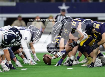 Thumbnail 2 in Smithson Valley @ Highland Park (UIL 5A Football Division I Final) photogallery.