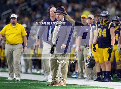 Thumbnail 1 in Smithson Valley @ Highland Park (UIL 5A Football Division I Final) photogallery.