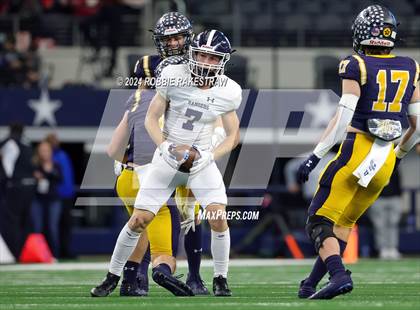 Thumbnail 2 in Smithson Valley @ Highland Park (UIL 5A Football Division I Final) photogallery.