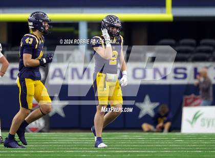 Thumbnail 1 in Smithson Valley @ Highland Park (UIL 5A Football Division I Final) photogallery.