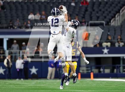 Thumbnail 1 in Smithson Valley @ Highland Park (UIL 5A Football Division I Final) photogallery.
