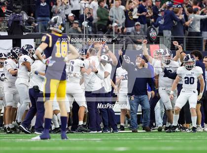Thumbnail 3 in Smithson Valley @ Highland Park (UIL 5A Football Division I Final) photogallery.