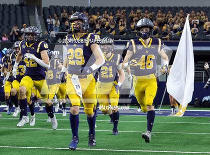 Thumbnail 1 in Smithson Valley @ Highland Park (UIL 5A Football Division I Final) photogallery.