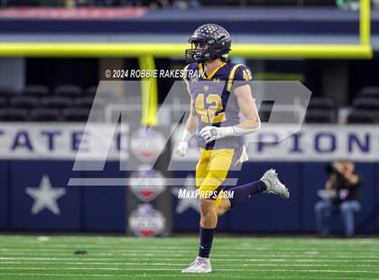Thumbnail 1 in Smithson Valley @ Highland Park (UIL 5A Football Division I Final) photogallery.
