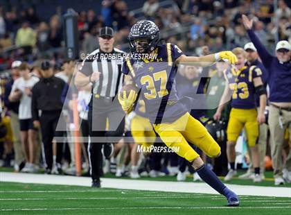 Thumbnail 3 in Smithson Valley @ Highland Park (UIL 5A Football Division I Final) photogallery.