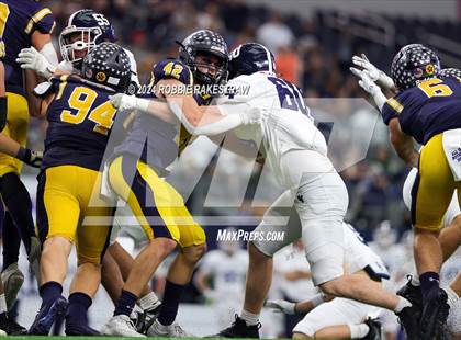 Thumbnail 1 in Smithson Valley @ Highland Park (UIL 5A Football Division I Final) photogallery.
