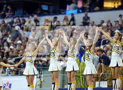 Thumbnail 2 in Smithson Valley @ Highland Park (UIL 5A Football Division I Final) photogallery.