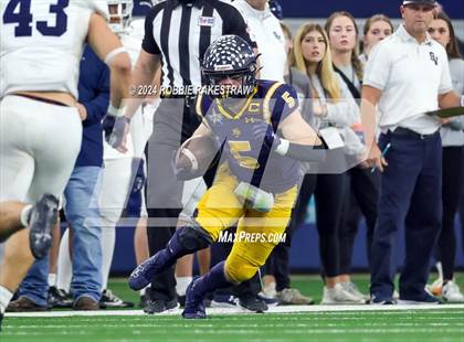 Thumbnail 2 in Smithson Valley @ Highland Park (UIL 5A Football Division I Final) photogallery.