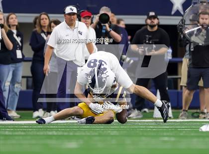 Thumbnail 2 in Smithson Valley @ Highland Park (UIL 5A Football Division I Final) photogallery.