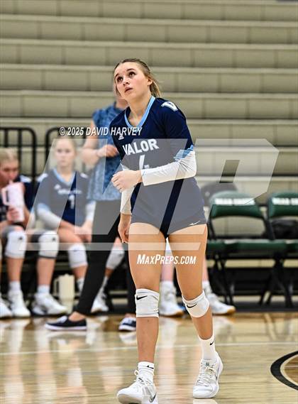 Thumbnail 1 in JV: Valor Christian @ Lakewood photogallery.
