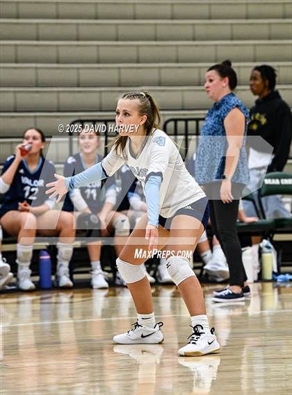 Thumbnail 1 in JV: Valor Christian @ Lakewood photogallery.