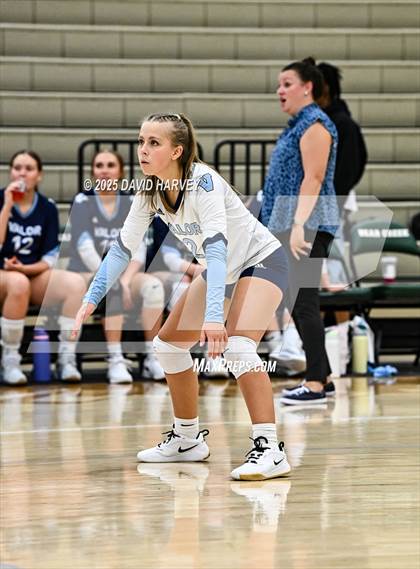 Thumbnail 2 in JV: Valor Christian @ Lakewood photogallery.