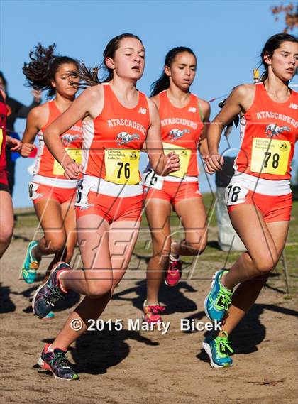 Thumbnail 2 in CIF State Cross Country Championships (D4 Girls Race) photogallery.