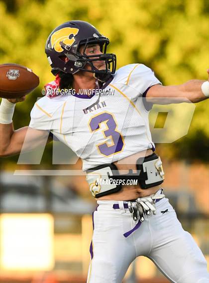 Thumbnail 1 in Ukiah @ Cardinal Newman photogallery.