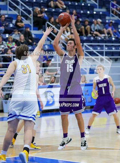 Thumbnail 1 in Jacksboro @ Brock photogallery.
