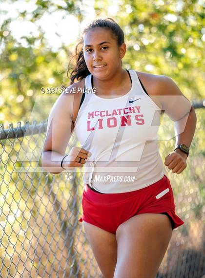Thumbnail 1 in SJS Metro League Center Meet #2 photogallery.