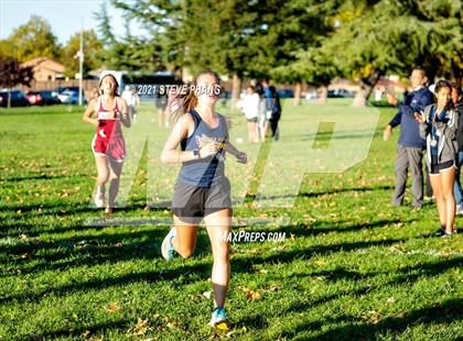 Thumbnail 1 in SJS Metro League Center Meet #2 photogallery.
