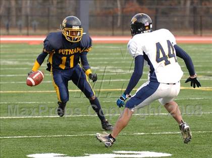 Thumbnail 3 in Littleton vs. Putnam Vo-Tech (MIAA Division 3 Central/West Final) photogallery.