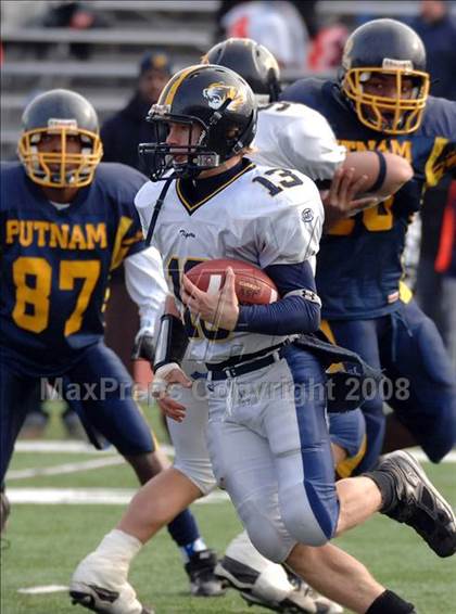 Thumbnail 2 in Littleton vs. Putnam Vo-Tech (MIAA Division 3 Central/West Final) photogallery.