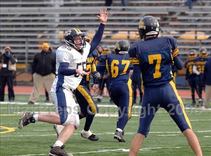 Thumbnail 3 in Littleton vs. Putnam Vo-Tech (MIAA Division 3 Central/West Final) photogallery.
