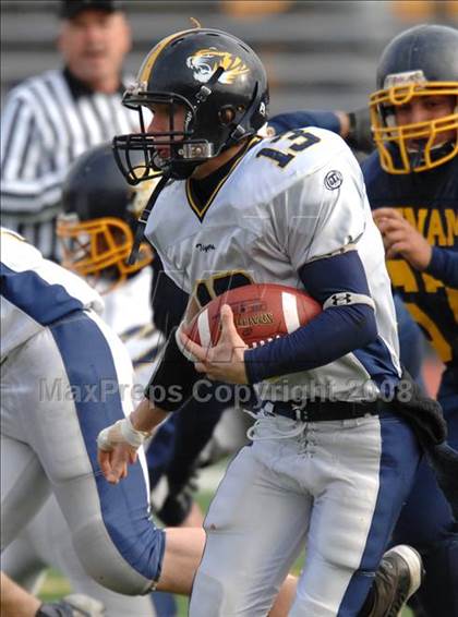 Thumbnail 3 in Littleton vs. Putnam Vo-Tech (MIAA Division 3 Central/West Final) photogallery.