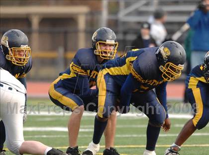 Thumbnail 1 in Littleton vs. Putnam Vo-Tech (MIAA Division 3 Central/West Final) photogallery.