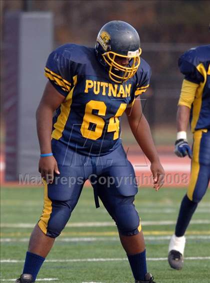 Thumbnail 1 in Littleton vs. Putnam Vo-Tech (MIAA Division 3 Central/West Final) photogallery.
