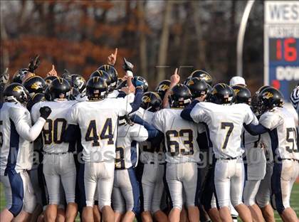 Thumbnail 3 in Littleton vs. Putnam Vo-Tech (MIAA Division 3 Central/West Final) photogallery.