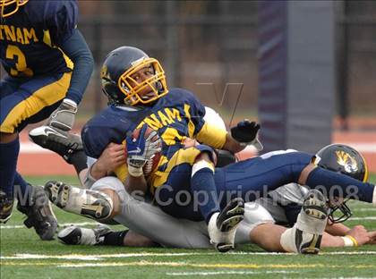 Thumbnail 1 in Littleton vs. Putnam Vo-Tech (MIAA Division 3 Central/West Final) photogallery.