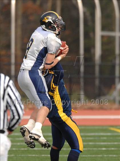 Thumbnail 2 in Littleton vs. Putnam Vo-Tech (MIAA Division 3 Central/West Final) photogallery.