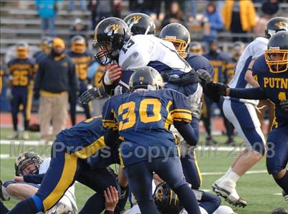 Thumbnail 1 in Littleton vs. Putnam Vo-Tech (MIAA Division 3 Central/West Final) photogallery.