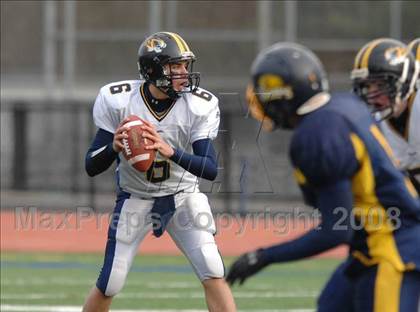 Thumbnail 2 in Littleton vs. Putnam Vo-Tech (MIAA Division 3 Central/West Final) photogallery.