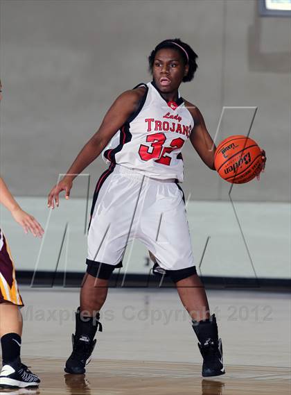 Thumbnail 1 in Deer Park vs. South Houston (McDonald's Texas Invitational) photogallery.