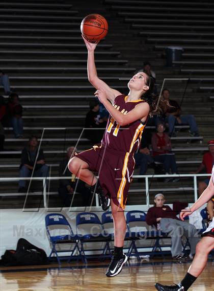 Thumbnail 3 in Deer Park vs. South Houston (McDonald's Texas Invitational) photogallery.