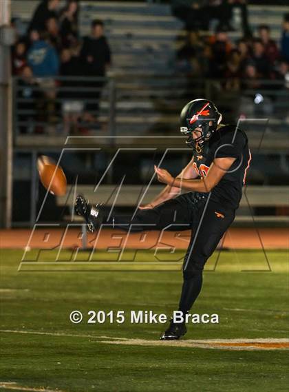 Thumbnail 3 in Arlington @ Wayland (MIAA D3 North, Northwest Sectional Quarterfinal) photogallery.