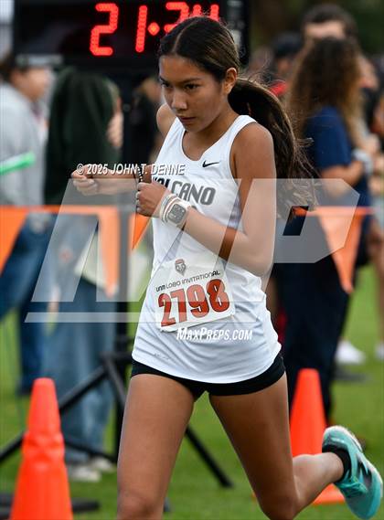 Thumbnail 2 in 2025 UNM Lobo XC Invitational photogallery.