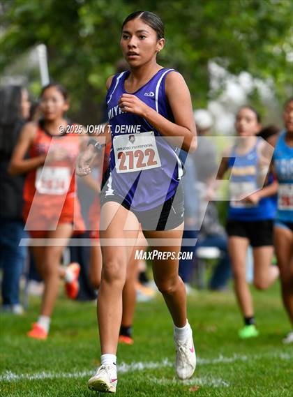Thumbnail 3 in 2025 UNM Lobo XC Invitational photogallery.