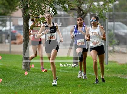 Thumbnail 1 in 2025 UNM Lobo XC Invitational photogallery.