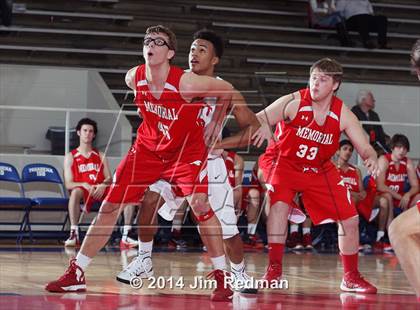 Thumbnail 3 in Taft [William H.] vs. Memorial (McDonald's Texas Invitational) photogallery.
